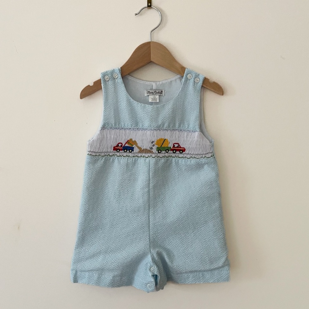 HAND SMOCKED EUC Boys Hand Smocked Construction Trucks Seersucker Jon Jon